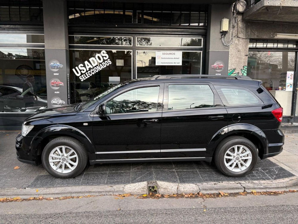 Dodge Journey SXT — foto 12